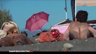 Hawt Beach Milfs Voyeur Movie Scene Spycam - 10 image