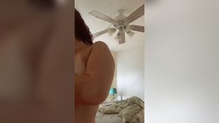 Hawt mother i'd like to fuck fingering and showing off on Periscope - 3 image