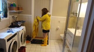 Foreplay Rainwear & Latex Gloves - 2 image