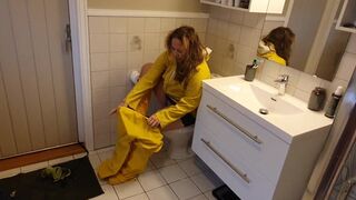 Foreplay Rainwear & Latex Gloves - 4 image