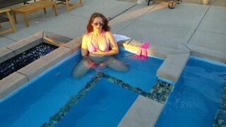 Hot Nymph in Pink Bikini Plays in the Pool - 4 image