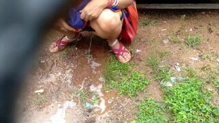 Desi Indian Aunt Outdoor Public Pissing Movie Scene Compilation - 6 image