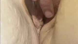 Hot wife rubbing her clitoris hard to great agonorgasmos - 13 image