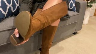 FUCK ME BOOTS REMOVAL- HOT mother I'd like to fuck TIPTOEVIX - 4 image