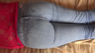 I have a fun my nice-looking sister-in-law's booty, I jerk off and cum - 3 image