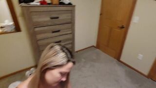 Preggy Stepmom seduces dude and receives stuffed with creampie - 4 image
