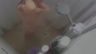 Mommy showering hidden camera - 13 image