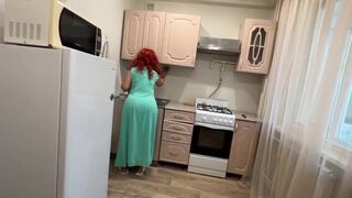 Mommy with a large booty gratified her son with her anal in the kitchen - 2 image