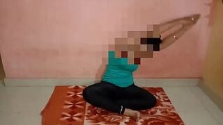 Indian stepmom doing sexy yoga with son acquire hard stuffed with Hindi clear audio - 1 image