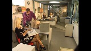 Malice in the office! (Scene 01)