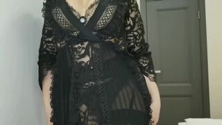 WISH TO CUM? LOOK AT MY MOIST LARGE BILLIBONGS STEPMOTHER - 4 image