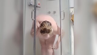Chubby mamma shower time - 11 image