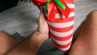 A Oral-Sex gift from Santa's Large Melons helper. - 3 image