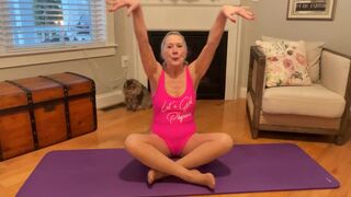 65 Year Old Granny Does Yoga For Inexperienceder dudes fitness class - 3 image