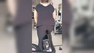 Lascivious Wife Gets Out Of The Gym Sexy And Calls Her Brother In Law To Watch Her Touch Herself - 8 image