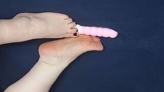 crave me to play with your toy as I give footjob to my owntoys???? - 13 image