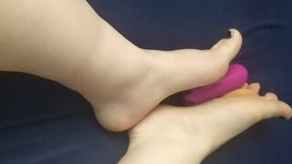 crave me to play with your toy as I give footjob to my owntoys???? - 4 image