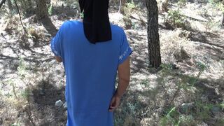 Cheating Arab Wife Has Rough Outdoor Sex - 3 image