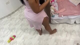 Surprising my voluptuous stepmother by changing clothes