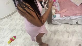 Surprising my voluptuous stepmother by changing clothes