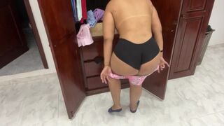 Camera records and catches the hot maid - 5 image