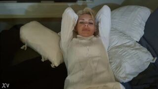 Having sex with my beautiful MILF wife Alexis with short hair