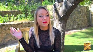 Ashley, 25, loves blowjobs - 3 image