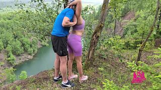 A wife cheats on her husband on a bicycle trip. - 8 image