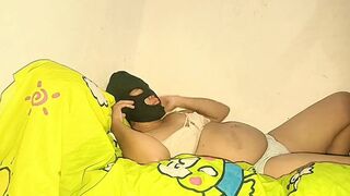 This crazy guy is just really satisfied that my mother-in-law has been living with her husband for a long time