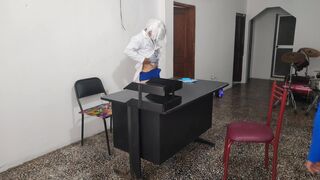 THE DOCTOR HAS SEX WITH HIS SECRETARY IN THE CUSTOMER SERVICE OFFICE. SHE RIDES HIM VERY SENSUALLY ON THE DESK AT WORK