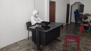 THE DOCTOR HAS SEX WITH HIS SECRETARY IN THE CUSTOMER SERVICE OFFICE. SHE RIDES HIM VERY SENSUALLY ON THE DESK AT WORK