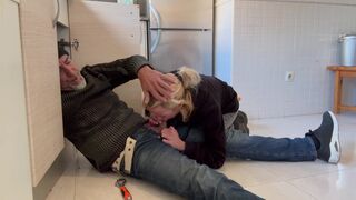 BLOWJOB TO THE PLUMBER IN MY KITCHEN - HOT WIFE - 5 image