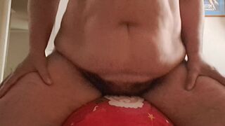 mature milf fucking pillow easter - 6 image