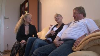 Simone wants to suck your cock too #11- spoken in German