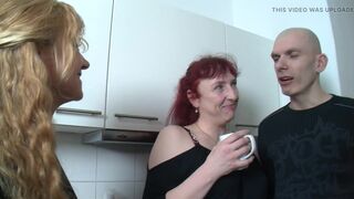 Simone's home visits & wife cunt rental #7- spoken in German - 8 image