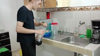 Beautiful Student Comes Home And Her Stepdad Fucks Her - Porn in Spanish - 10 image