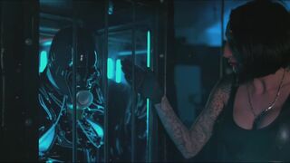 Domina MadameRoyale from Hamburg presents you with the best fetish movies - 1 image