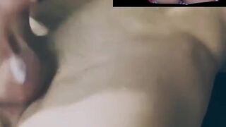 Cum tribute on my sexy aunty pussy I can't control my voice loudly.