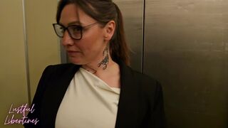 Cum hungry hotel manager seduced me as my wife showered