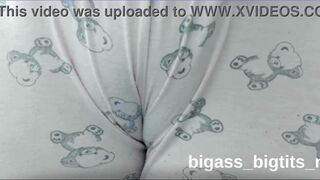 Watch this curvy European MILF play with her camel toe in a hot homemade camgirl video - 9 image
