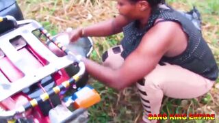 Step-mom rides a ghetto gangster's big cock in public with orgasmic results! - 4 image