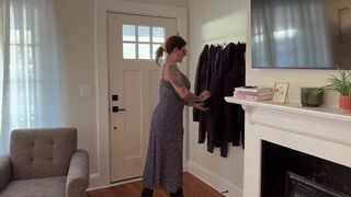 Watch Carrie Capri's Massive Natural Tits Bounce While She Masturbates with a Huge Dildo