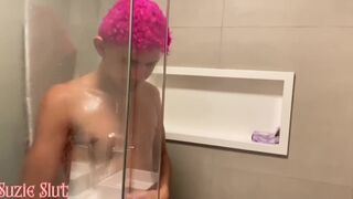 Suzie Slut catches boss's son jerking off & can't resist the temptation of his mature ass - 4 image