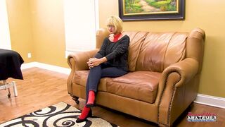 Watch Diana's tight mature pussy get dominated and gagged by Jeff's deep throat skills! - 3 image