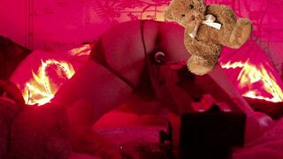 Watch Arabian Snowwhite's curvy body and hot ass get pounded hard with a dildo in Doggy Style - 15 image