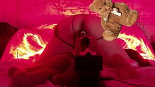 Watch Arabian Snowwhite's curvy body and hot ass get pounded hard with a dildo in Doggy Style