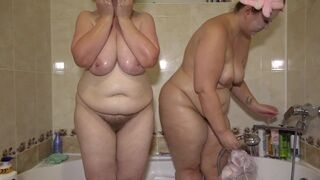 older lesbian babes in the baths a overweight mother i'd like to fuck with large milk sacks washes a bulky girlfriend with a soaked pawg homemade fetish - 5 image
