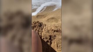 MARYJANE MOORE Fingering Snatch on Beach - 3 image